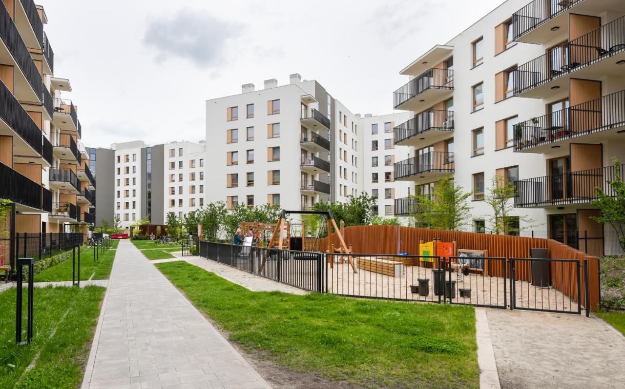 Wola Skwer Happy Apartment Varsovia Exterior foto